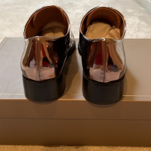 Rosegold Vegan Leather Shoes - Picture 6 of 7